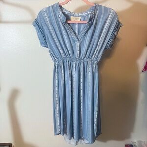 Light Blue & White Boho Crochet Short Sleeve Dress - Women’s Maternity Small